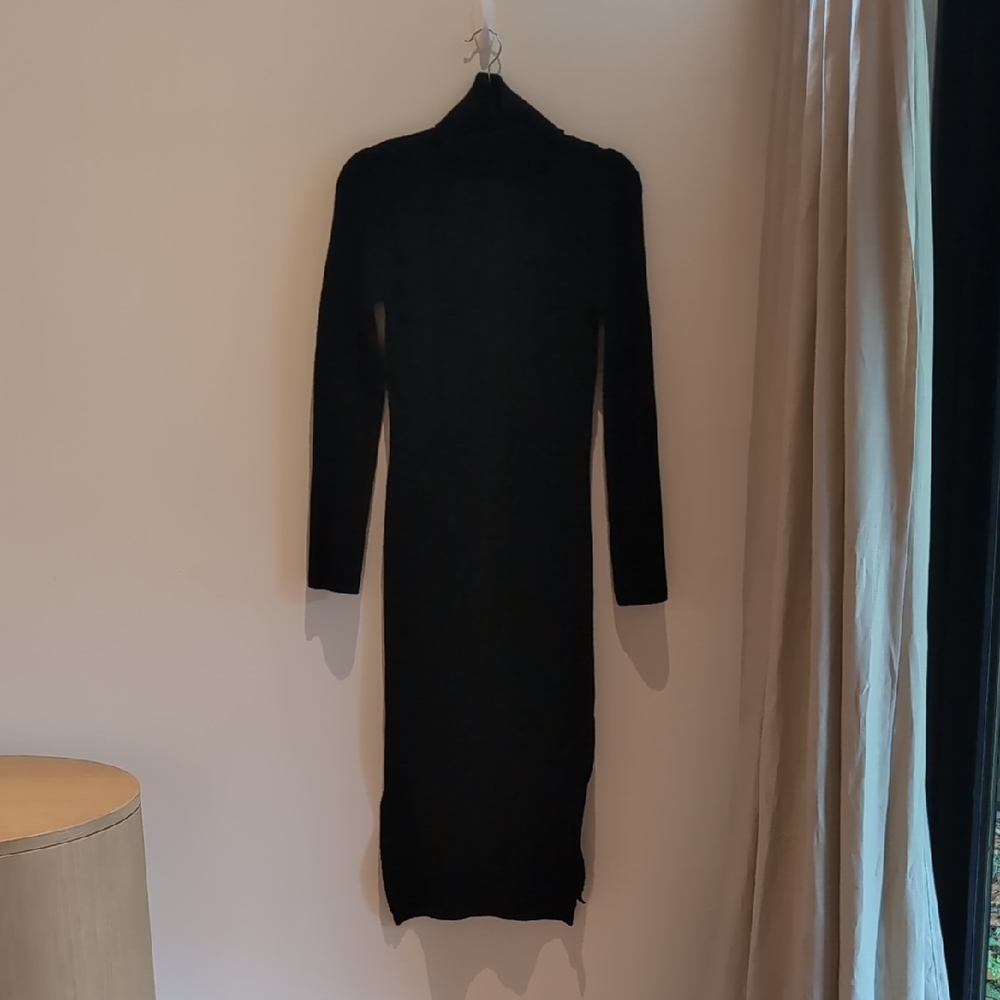 Black long sleeve sweater dress with slit - XS Lulus
